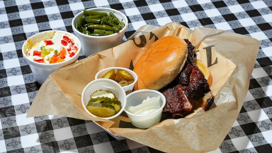 Rib Sandwich